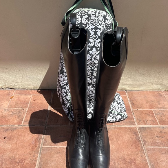 Mountain Horse Riding Boots. Black leather. New and never used! With boots bag. - Picture 2 of 4